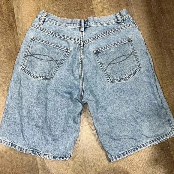 Sonoma jeans premium denim relaxed fit shorts size 30 - Picture 3 of 4
